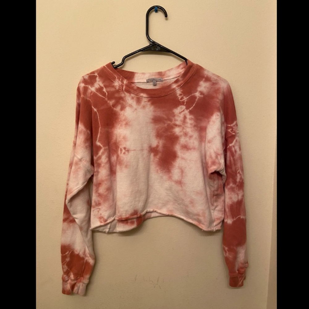 tie-dye crop top